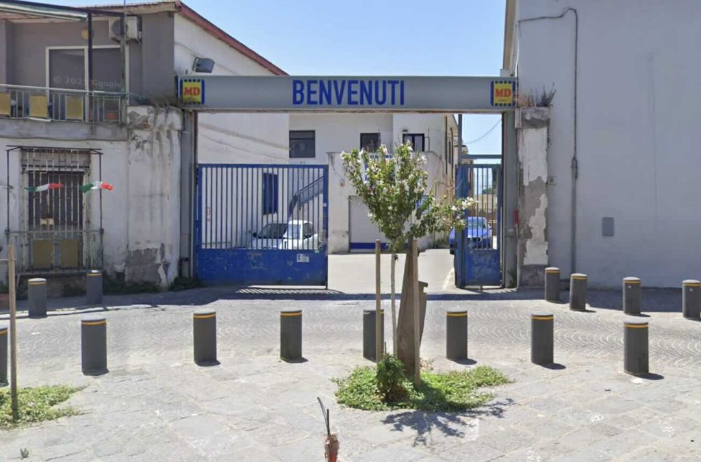 Rapina lampo all’Md di San Giovanni a Teduccio: 400 euro il bottino