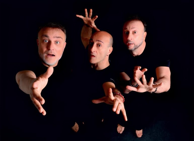 Se Potrei: grammatica sovversiva e comicità corrosiva al Teatro Bracco