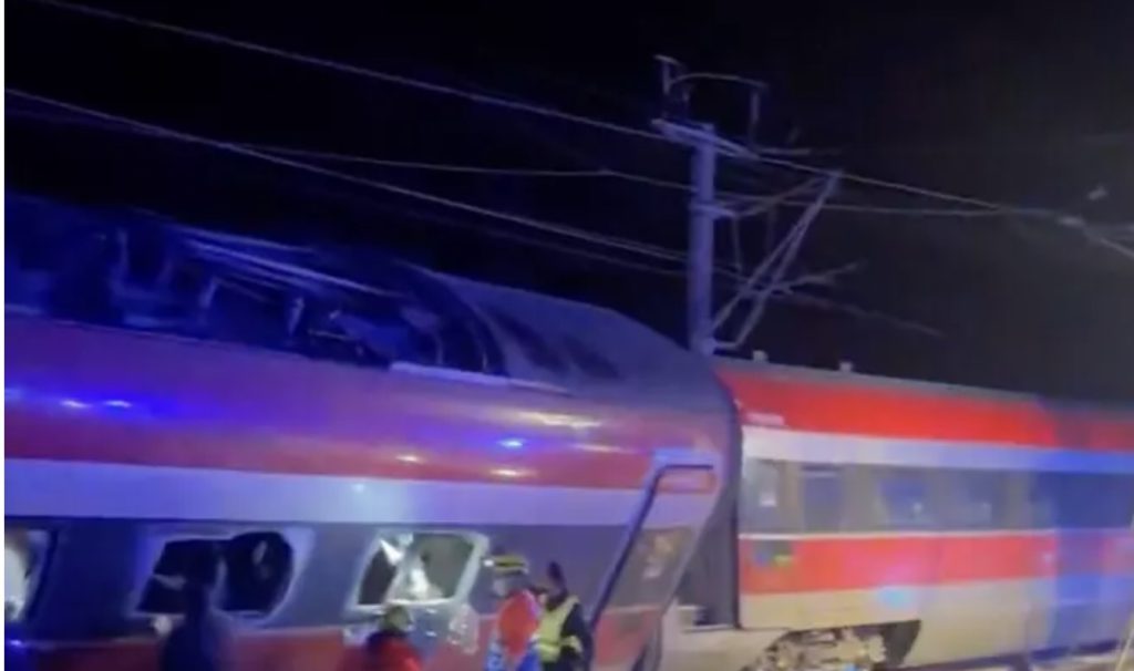 Spagna, scontro tra treni ad alta velocità in Andalusia: almeno 24 morti e oltre 70 feriti