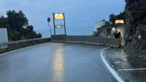 SS Amalfitana, partiti i lavori dopo il cedimento: obiettivo riapertura nel weekend