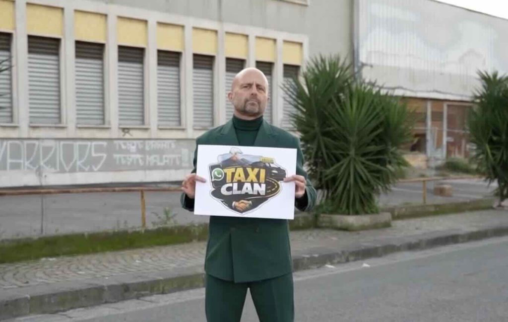 «Taxi clan» a Napoli, l’inchiesta di Striscia la Notizia accende i riflettori sugli abusivi