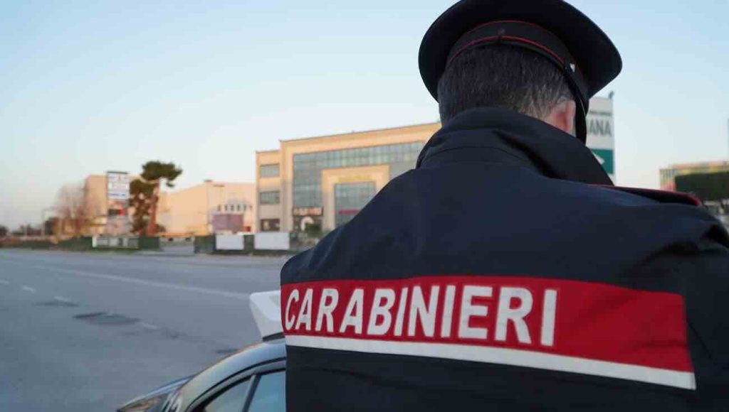 Trentola Ducenta, aveva documenti intestati ad altra persona ma con la sua foto: arrestato