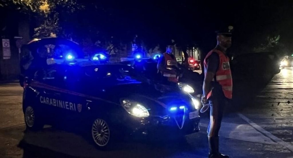 Giugliano, il summit tra le auto era un supermarket della droga: due arresti