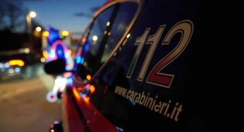 Pistola carica nascosta in un mattone: il blitz dei carabinieri a Poggioreale