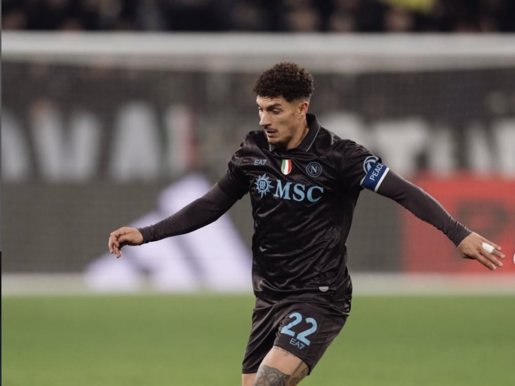 Di Lorenzo, dal panico al bisturi: «Giocavo col piede rotto, ora mi opero»