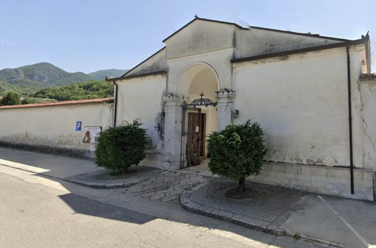 Il cimitero di San Martino Valle Caudina