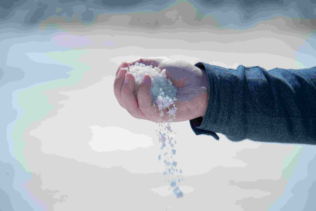 I gesti scaramantici napoletani: tra fede popolare, simboli e rituali