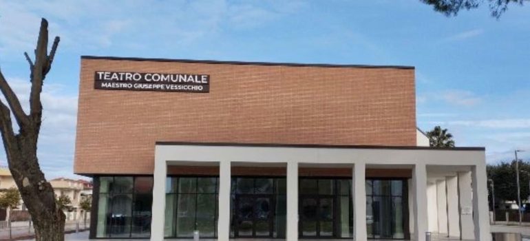 Incendio Sannazaro, Cardito offre il suo teatro: La cultura non si ferma