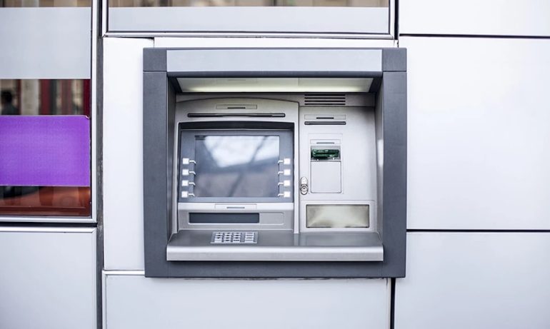 Esplosione al bancomat di Andretta: assalto con marmotta nella notte
