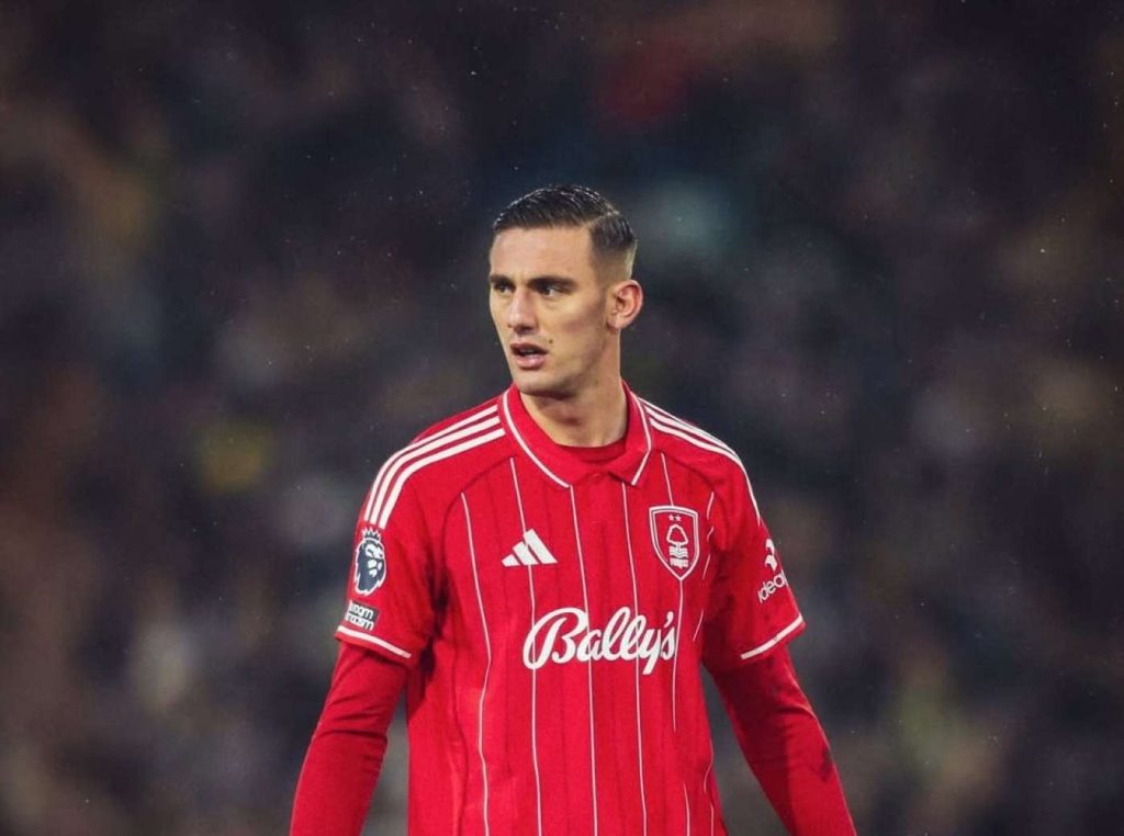 Lucca infiamma i social: il post polemico contro i tifosi del Napoli