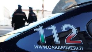 Maddaloni, 14enne rapinato da due coetanei armati di coltello: recuperata la refurtiva