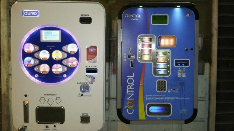 Un distributore di contraccettivi