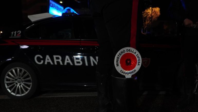 Mondragone, aggressione in branco: 17enne picchiato