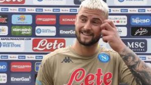 Napoli, lo sfogo del terzo portiere Contini sui social: «Il calcio di oggi è una pagliacciata»
