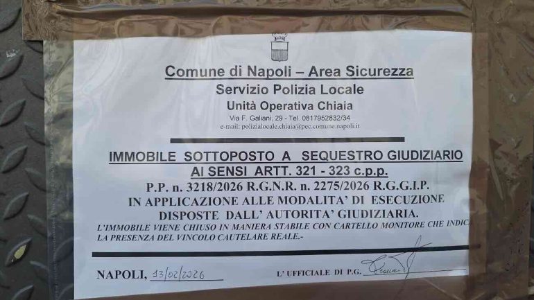 Napoli, sequestrato il Parking Vittoria