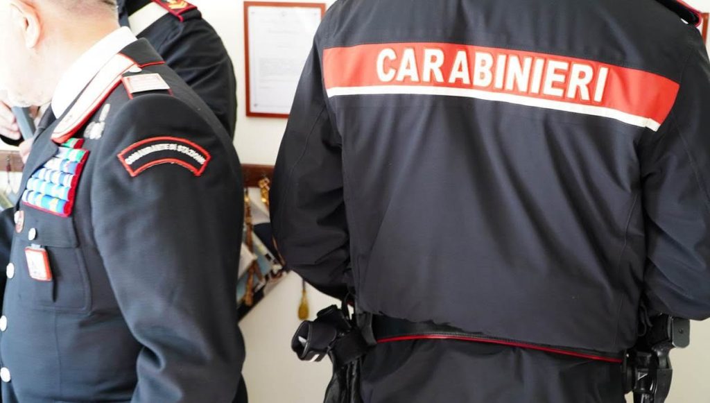 Parete, arrestato rapinatore seriale: deve scontare 18 anni di carcere