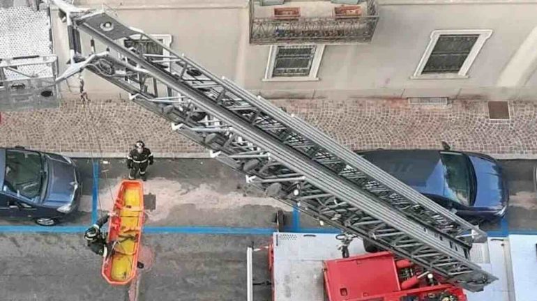 Nella foto, un particolare della vicenda.