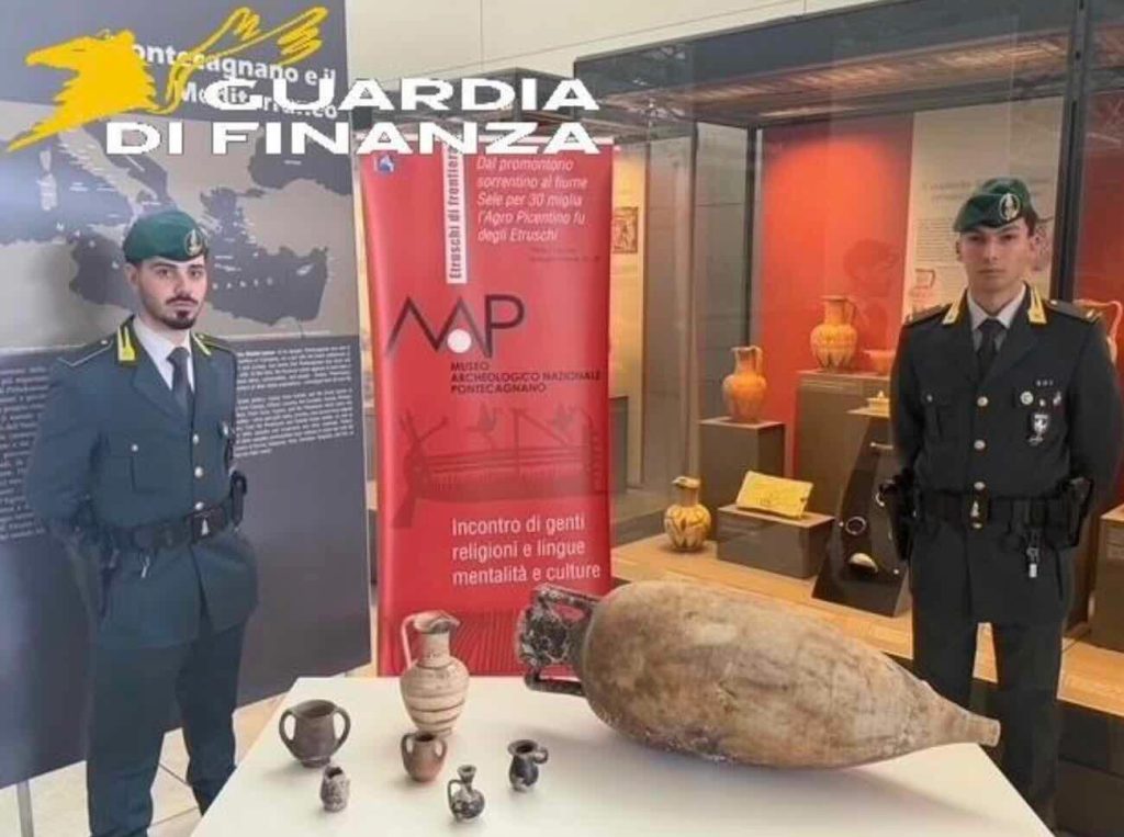 Salerno, tesori archeologici confiscati a un imprenditore: le opere arricchiranno il Museo di Pontecagnano