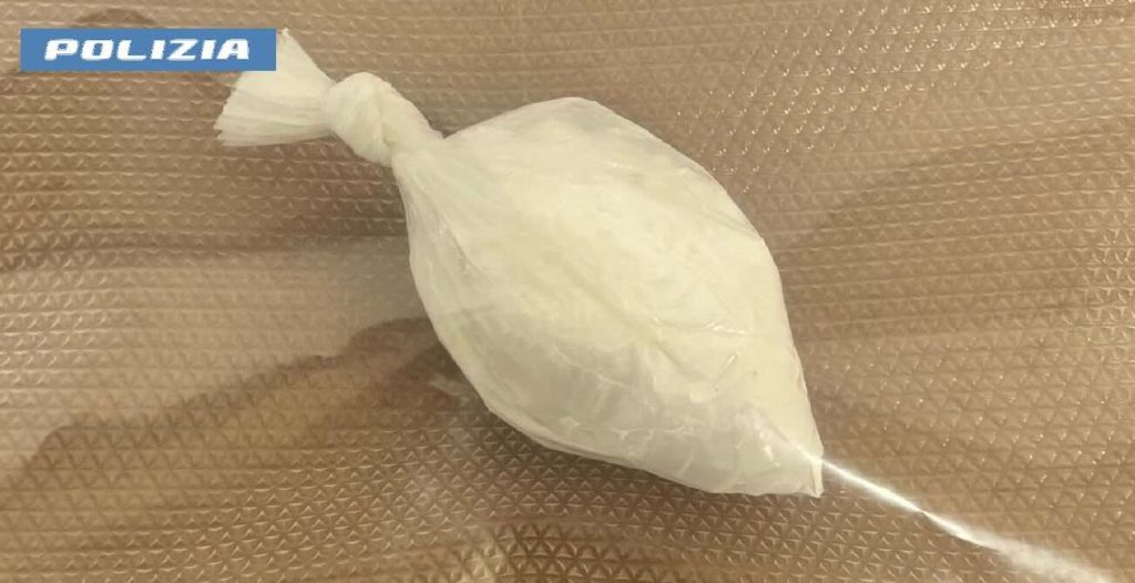 San Giovanni, sorpreso a spacciare cocaina: arrestato 41enne