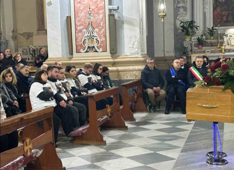 Nell'immagine, un contesto collegato ai fatti.