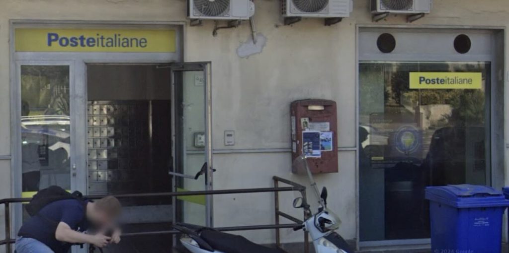 Terrore alle Poste di Giugliano: rapinatori in azione in pieno giorno