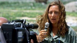 A Napoli una strada intitolata a Ilaria Alpi: memoria e coraggio a Scampia