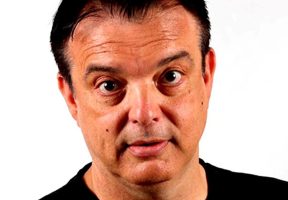 Al Teatro Totò Ciro Ceruti porta in scena la commedia della crisi