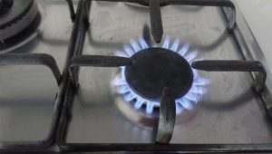 Bollette, in Campania 1.688 euro a famiglia nel 2025: gas la voce più pesante