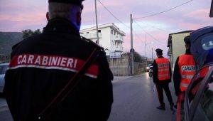 Santa Maria a Vico, anziana segregata in casa denutrita e in condizioni precarie: nei guai una coppia
