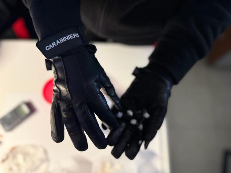 Caivano, scacco allo spaccio nel centro storico: tre arresti in poche ore