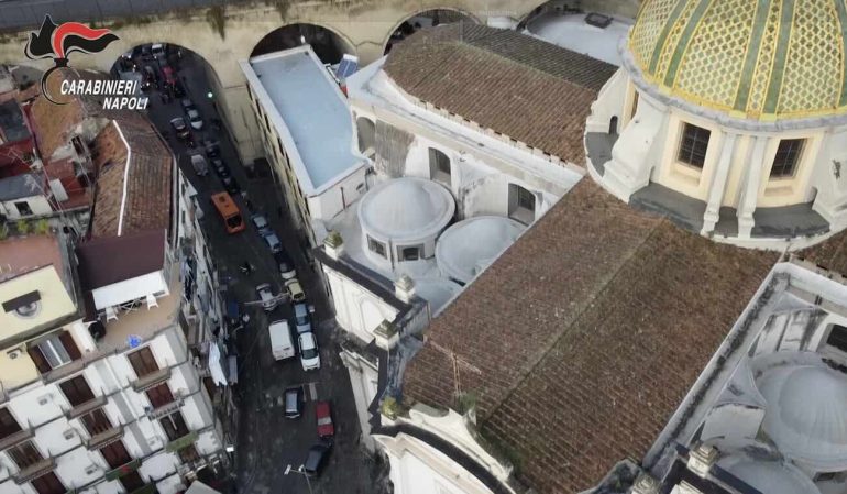 Camorra al rione Sanità: commercianti costretti a pagare «la settimana» al clan