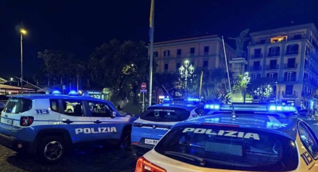 Castellammare, droga nello scooter: arrestato pusher di Lettere