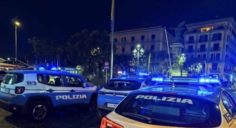 Castellammare, droga nello scooter: arrestato pusher di Lettere