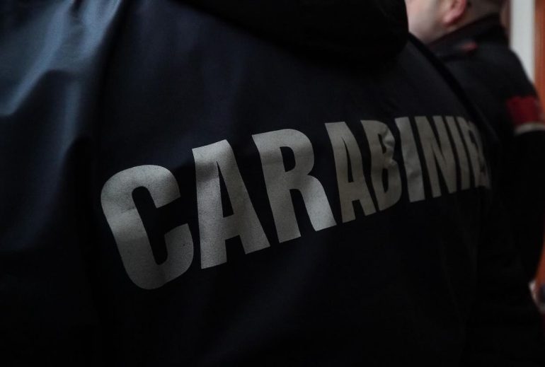 Estorsioni per conto del clan Schiavone: arrestato 35enne nel Casertano