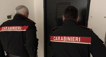 Aggredisce la sorella che lo ospitava: arrestato ad Avellino