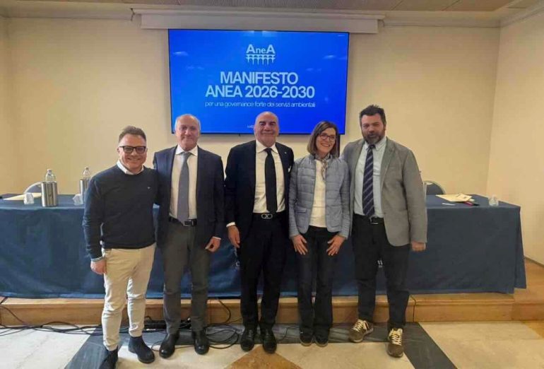 Luca Mascolo eletto presidente di ANEA: il vice sindaco di Agerola alla guida dei 84 enti d’ambito italiani