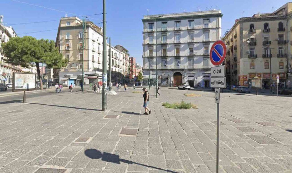 Napoli, giovane pusher egiziano arrestato in Piazza Principe Umberto