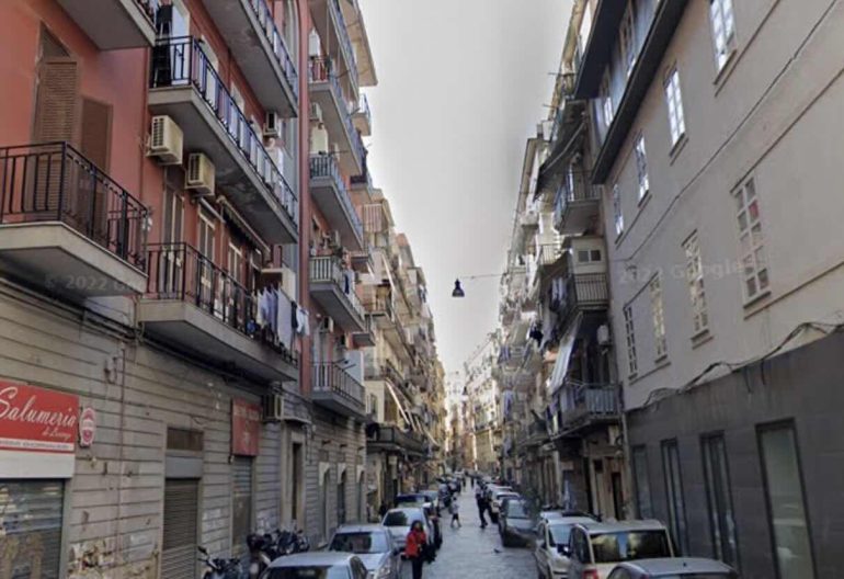 Napoli, il basso come bazar dello spaccio: arrestata la pusher Veronica Cardillo