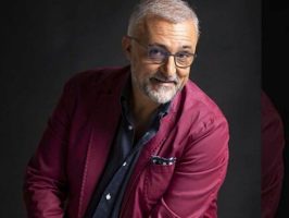 Paolo Caiazzo al Teatro CortéSe con Sit Down Comedy