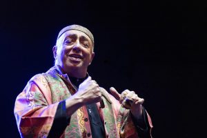 Peppe Barra al Teatro Totò: un viaggio tra memoria, musica e poesia napoletana