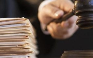 Ragazza morta folgorata dal telefonino mentre era in vasca: chiesto processo per sei indagati