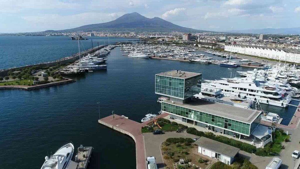Cantiere Marina di Stabia sotto sequestro, Procura sblocca flotte in vista di Pasqua