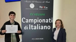 Castellammare sul tetto d’Italia: Catello De Luca vince le Olimpiadi di Italiano
