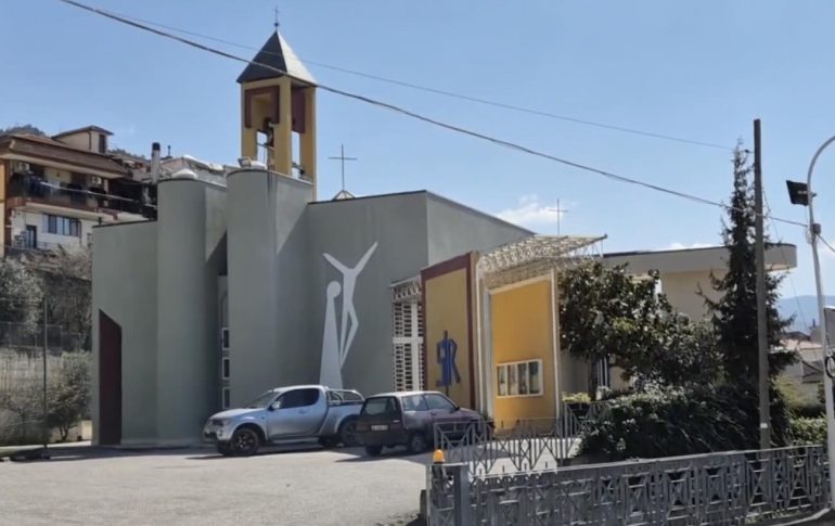 Furto sacrilego a Sala Consilina: ladri rubano l’oro di San Rocco