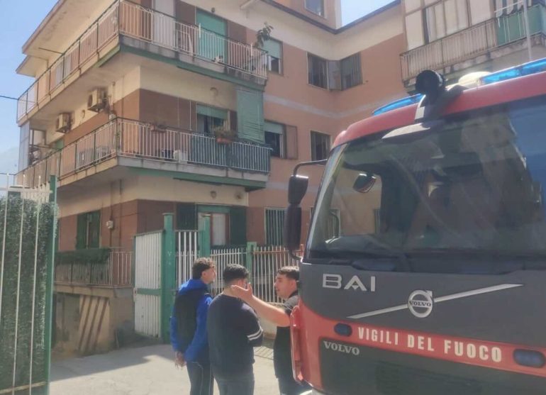 Gragnano, anziano trovato privo di vita in casa dopo un incendio
