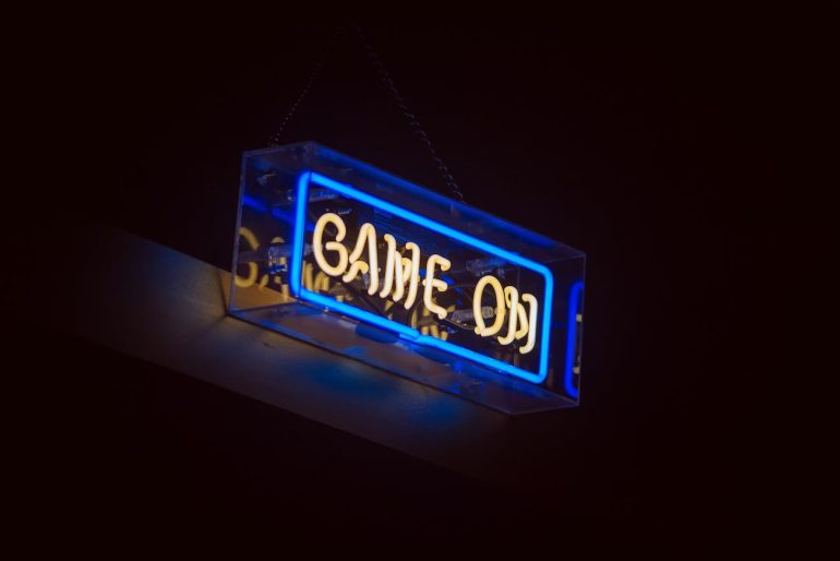 Il modello dei game show live: struttura, regole e interazione in tempo reale