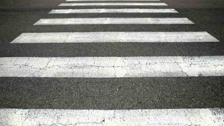Investe pedone e si allontana: arrestato pirata della strada. La vittima era di Caserta