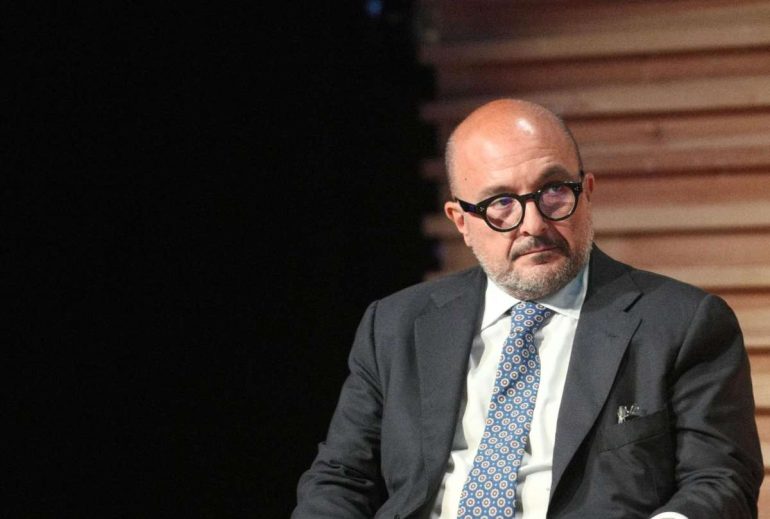 Minacce via mail a Sangiuliano: «Ho denunciato ai carabinieri». Solidarietà bipartisan