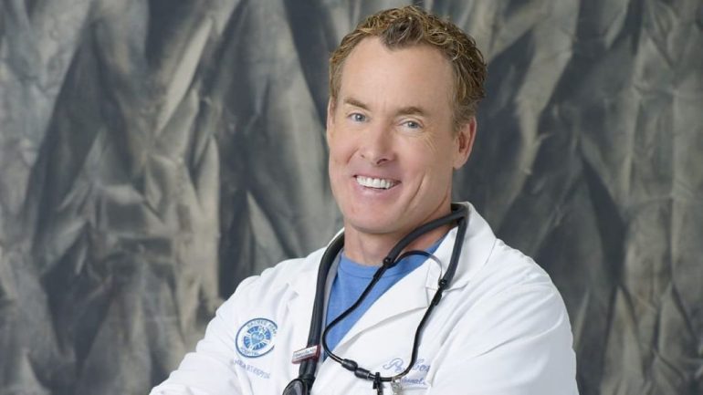 Napoli capitale della cultura pop: John C. McGinley e Zerocalcare infiammano il Comicon