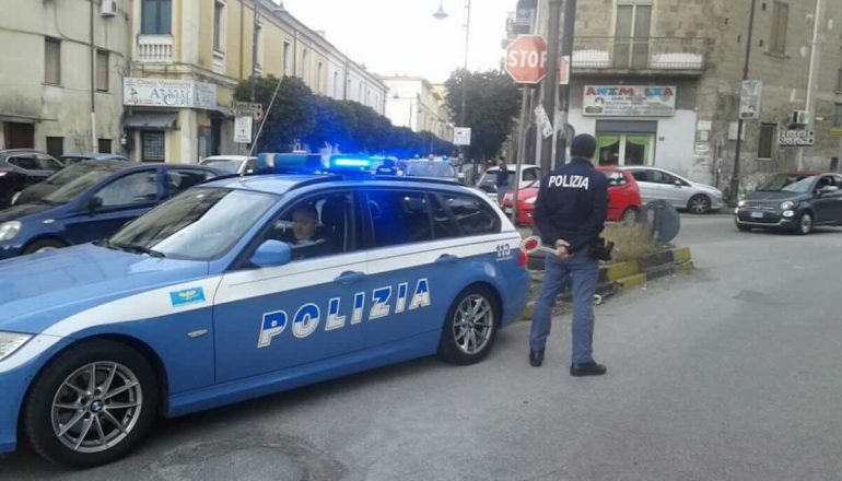 I controlli della polizia a Nocera Inferiore